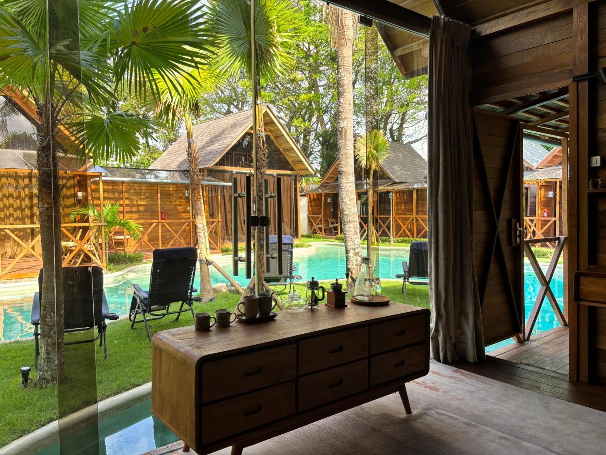Bali Lagoon Bungalows, Nusa Dua Benoa 外观 照片